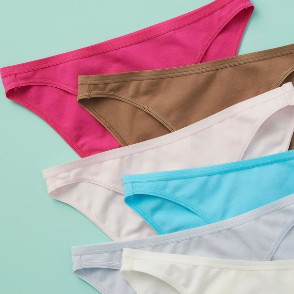 Yellowberry Petal Pima Cotton Bikini Underwear Bundle has a fuller coverage bottom. Made from luxurious Pima Cotton infused with a hint of Spandex, these undies provide the perfect amount of stretch for ultimate comfort and flexibility. The elastic waistband ensures a snug yet gentle fit, while the easy care instructions make laundry day a breeze. Mountain Trail 6PK on mint detail